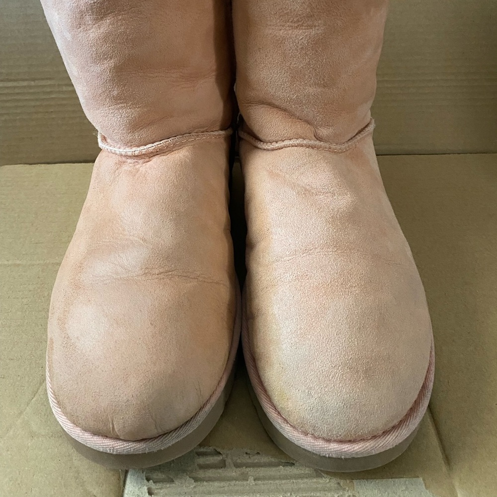 UGG BAILEY BOW II WOMENS FALL/WINTER BOOTS Sz 10